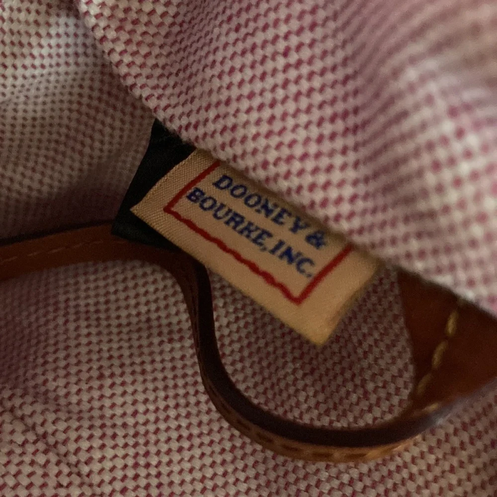 Dooney & Bourke Purse
